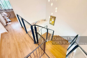 543 Jelapang Road HDB Executive Mansionette Fully Renovated For Sale - Stairway 543 Jelapang Road HDB Executive Mansionette Fully Renovated For Sale - Stairway