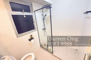 233B Sumang Lane - High Floor HDB 5 Room For Sale - Master Bathroom 233B Sumang Lane - High Floor HDB 5 Room For Sale - Master Bathroom